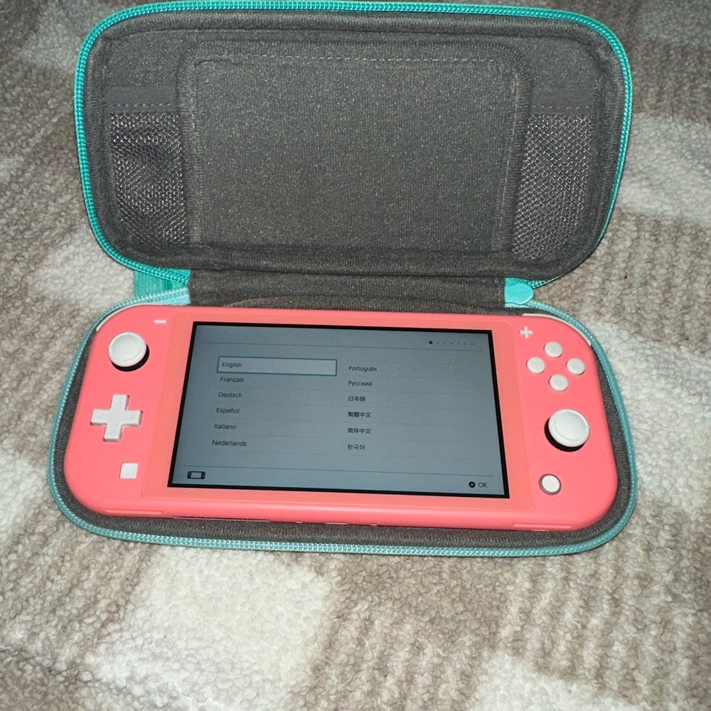 Nintendo lite - Picture 3 of 3